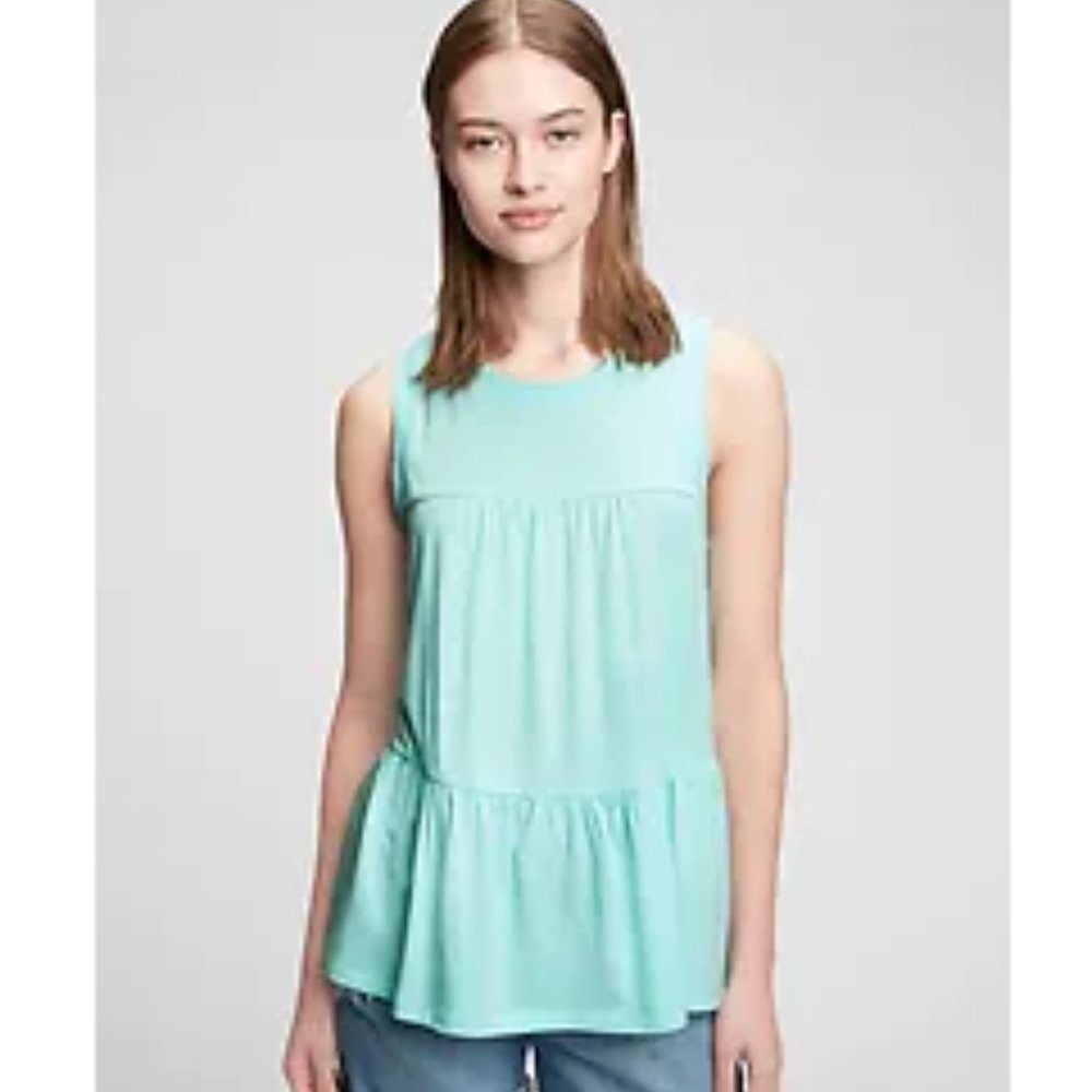 NWT GAP Aqua Peplum Tank, Small